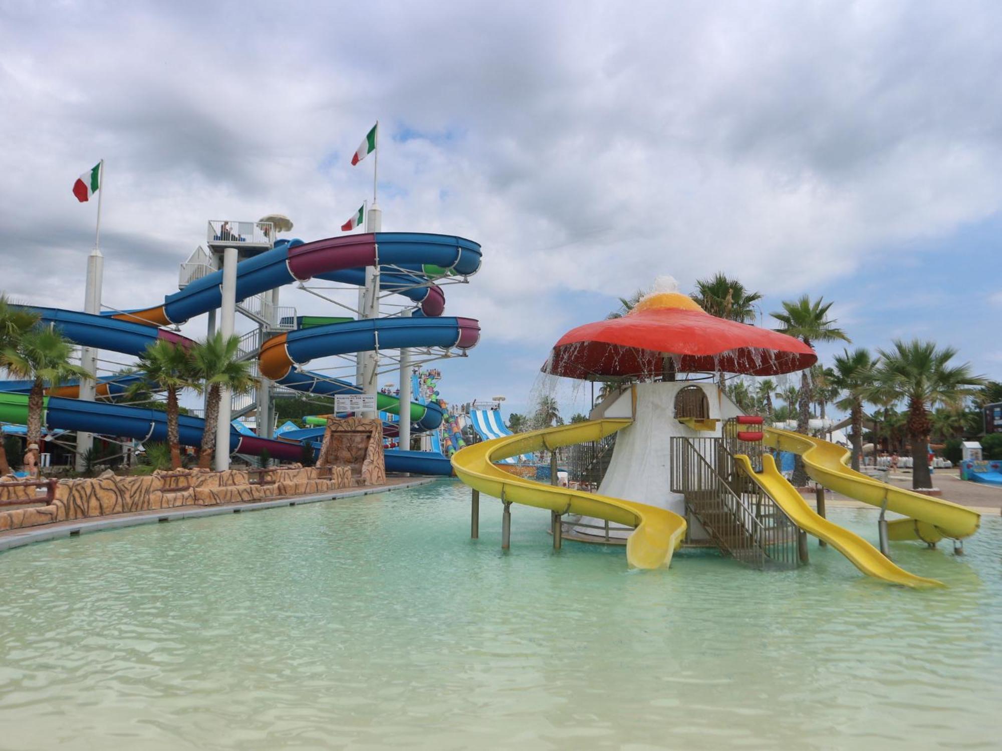 Stiria Apartment Lignano Sabbiadoro Ngoại thất bức ảnh